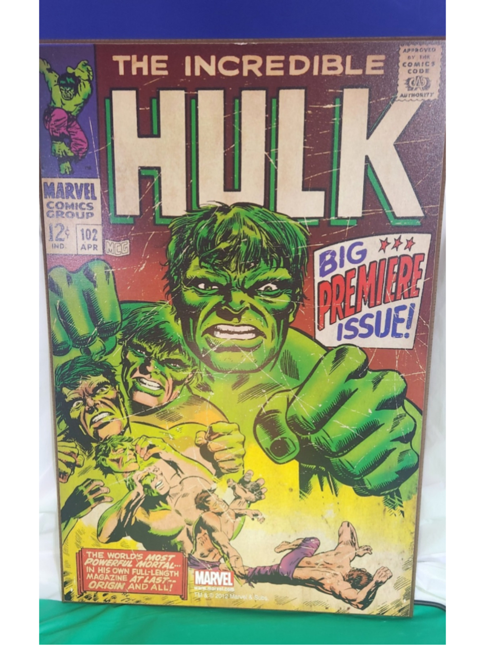 Marvel The Incredible Hulk Volume 102 Wood Art 19in x 13in - Vintage